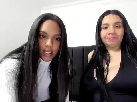 EmmaHole  online show from 28, 5, 2026