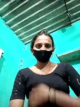 Snapshot of Baby__Shreya chatting on 18, 9, 2025 Baby  Shreya online show from 18, 9, 2025