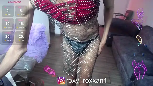 roxy roxxan online show from 17, 9, 2025