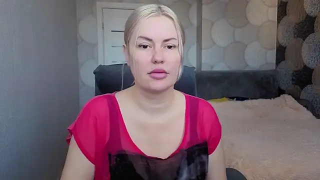 Snapshot of natusik chatting on 7, 7, 2026 natusik online show from 7, 7, 2026