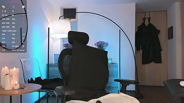 Snapshot of ariana_fitl_ chatting on 27, 11, 2025 ariana fitl online show from 27, 11, 2025