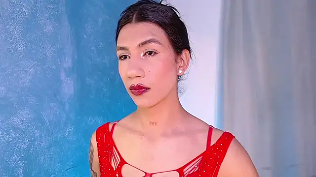 sofiaa grey  online show from 26, 1, 2025