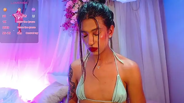sofiaa grey  online show from 7, 3, 2025