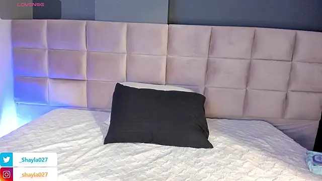 Shayla27 online show from 11, 4, 2026