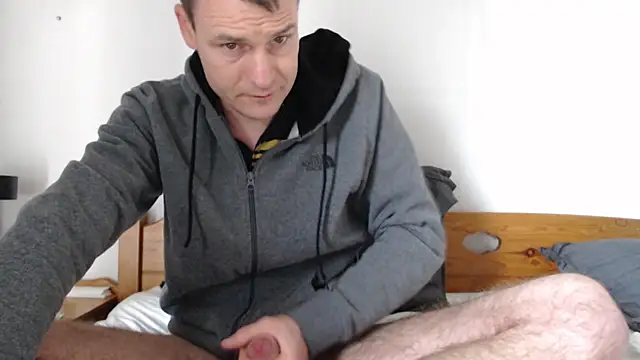 Snapshot of geree84 chatting on 13, 3, 2025 geree84 online show from 13, 3, 2025