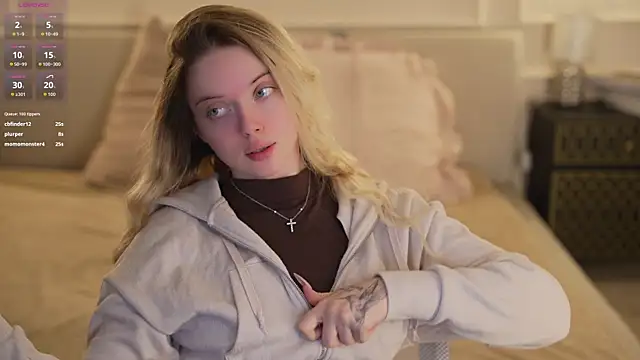 Snapshot of Cassy-Celestial_ chatting on 15, 10, 2025 Cassy-Celestial online show from 15, 10, 2025