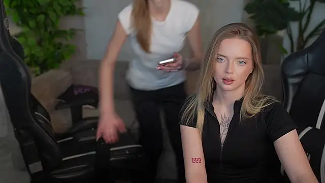 Snapshot of Cassy-Celestial_ chatting on 3, 6, 2026 Cassy-Celestial online show from 3, 6, 2026