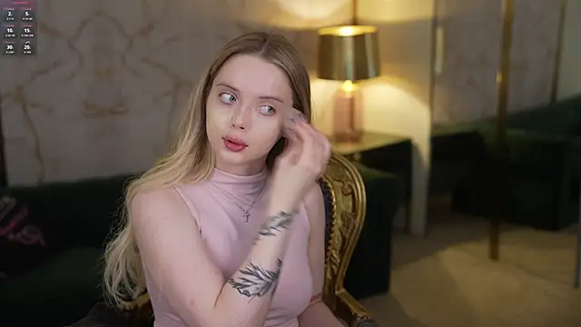 Snapshot of Cassy-Celestial_ chatting on 19, 11, 2025 Cassy-Celestial online show from 19, 11, 2025