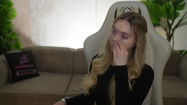 Cassy-Celestial  online show from 11, 1, 2026