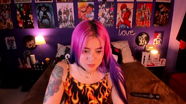 anne cross online show from 8, 11, 2025