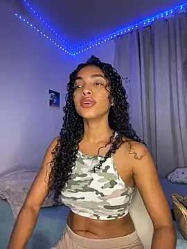 Snapshot of nicoleebony1 chatting on 18, 10, 2025 nicoleebony1 online show from 18, 10, 2025
