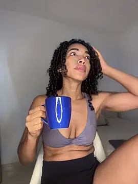 Snapshot of nicoleebony1 chatting on 15, 7, 2026 nicoleebony1 online show from 15, 7, 2026