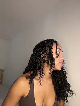 Snapshot of nicoleebony1 chatting on 2, 6, 2026 nicoleebony1 online show from 2, 6, 2026