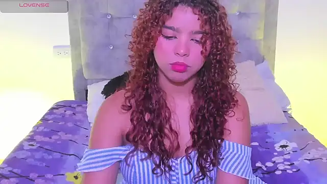 Snapshot of aurora_rodriguez chatting on 8, 3, 2025 aurora rodriguez online show from 8, 3, 2025