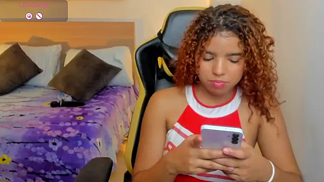 Snapshot of aurora_rodriguez chatting on 12, 2, 2025 aurora rodriguez online show from 12, 2, 2025