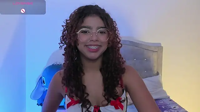 Snapshot of aurora_rodriguez chatting on 4, 3, 2025 aurora rodriguez online show from 4, 3, 2025