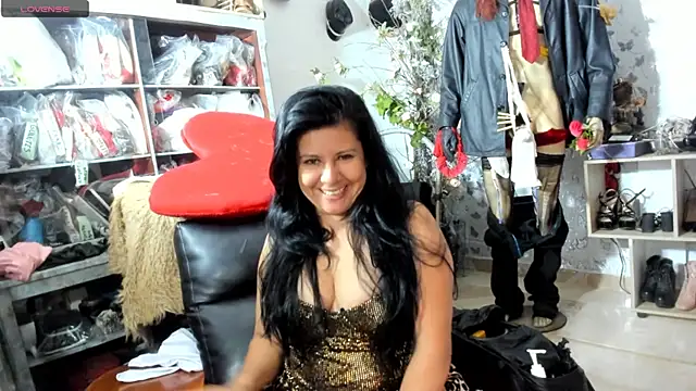Snapshot of Erlinda-engel chatting on 28, 5, 2026 Erlinda-engel online show from 28, 5, 2026