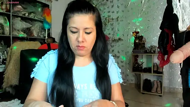 Snapshot of Erlinda-engel chatting on 26, 5, 2026 Erlinda-engel online show from 26, 5, 2026