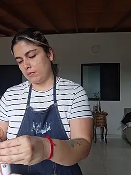 Juliietha servas online show from 12, 3, 2026