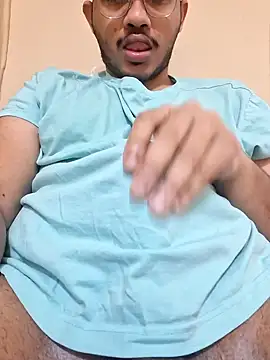 Snapshot of alesssterling chatting on 3, 1, 2025 alesssterling online show from 3, 1, 2025