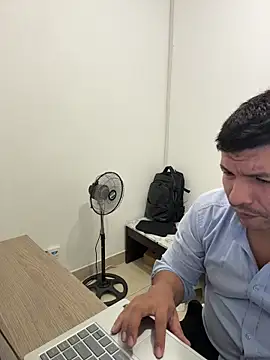 Sol biglips online show from 14, 2, 2026