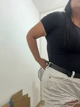 Sol biglips online show from 10, 4, 2026