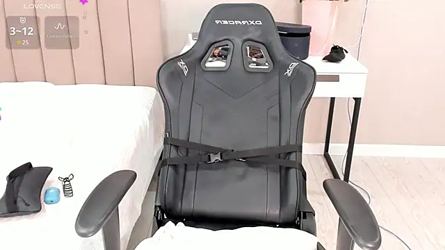 aya shy online show from 16, 2, 2025