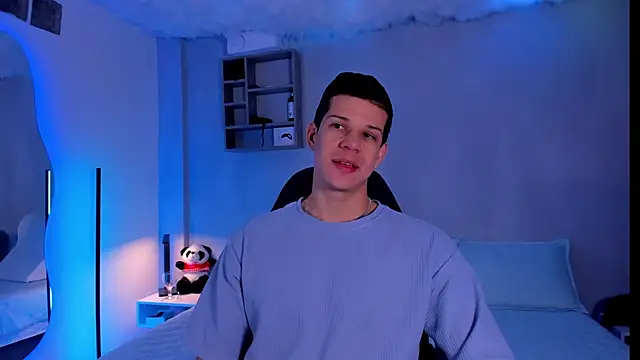 Snapshot of MarcoSullivan chatting on 29, 10, 2025 MarcoSullivan online show from 29, 10, 2025