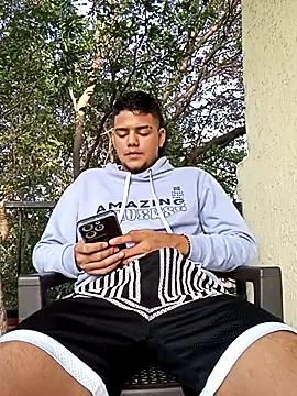 Nathan mason  online show from 25, 2, 2025