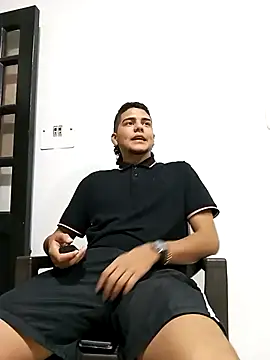 Nathan mason  online show from 27, 2, 2025