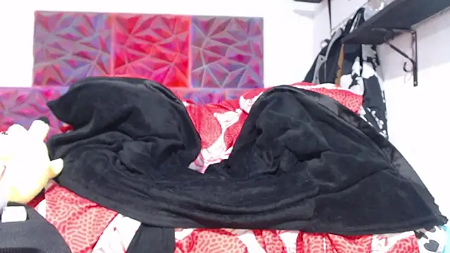 bix couples online show from 7, 1, 2026