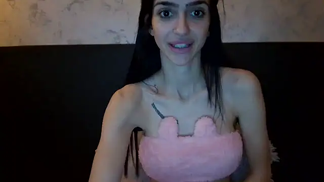 exotic brunettee online show from 27, 12, 2024
