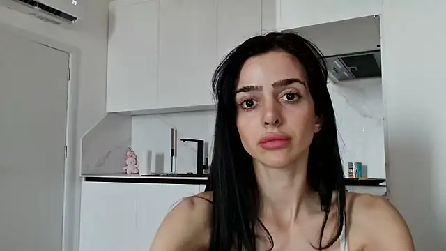 exotic brunettee online show from 14, 3, 2025