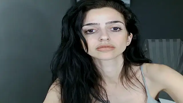exotic brunettee online show from 3, 12, 2024