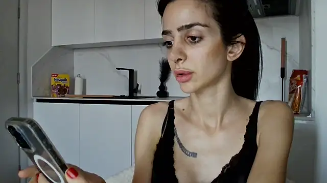 exotic brunettee online show from 29, 1, 2025