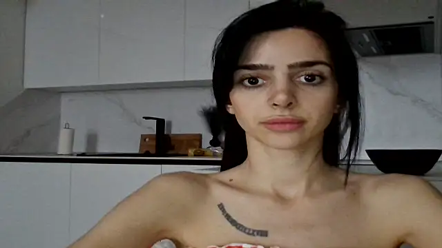 exotic brunettee online show from 27, 2, 2025