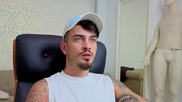 Snapshot of BrandonTate chatting on 31, 7, 2026 BrandonTate online show from 31, 7, 2026