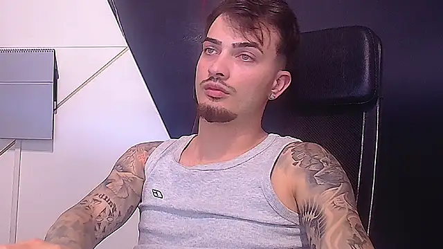 Snapshot of BrandonTate chatting on 21, 6, 2026 BrandonTate online show from 21, 6, 2026