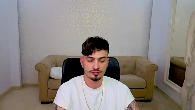 Snapshot of BrandonTate chatting on 24, 5, 2026 BrandonTate online show from 24, 5, 2026