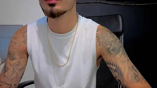 Snapshot of BrandonTate chatting on 31, 7, 2026 BrandonTate online show from 31, 7, 2026