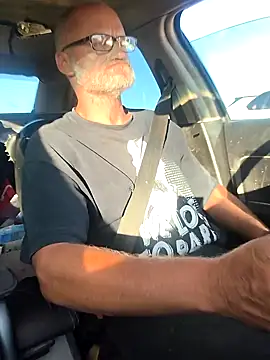 FloppyPickle4u online show from 8, 4, 2026