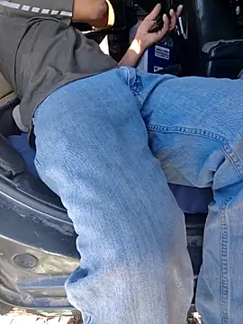 FloppyPickle4u online show from 4, 2, 2026