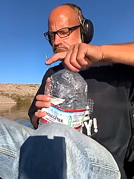 FloppyPickle4u online show from 7, 2, 2026