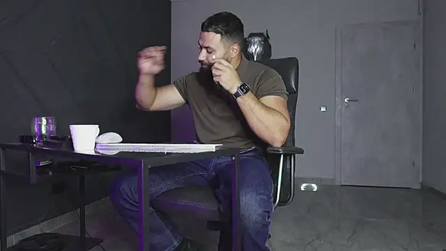 mattmasterss online show from 21, 10, 2025