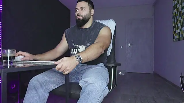 mattmasterss online show from 22, 12, 2025