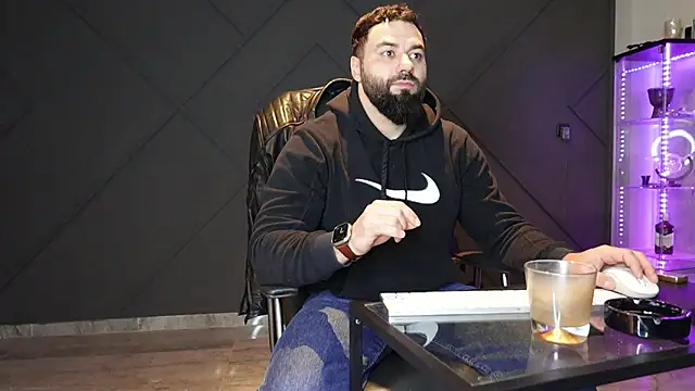 mattmasterss online show from 21, 3, 2026