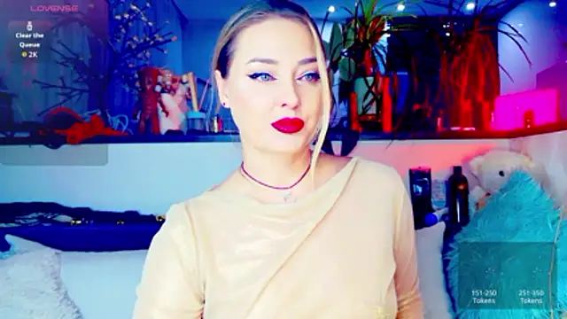  JuliaSpace  online show from 5, 3, 2026