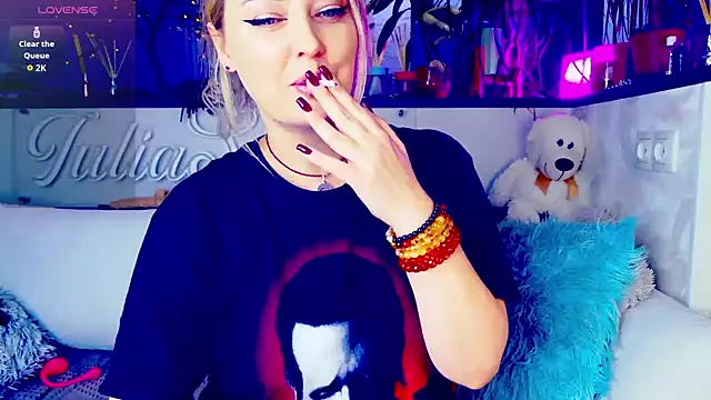  JuliaSpace  online show from 15, 12, 2025