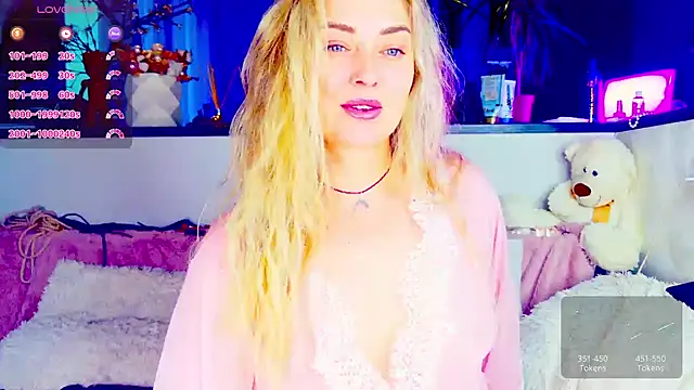  JuliaSpace  online show from 2, 6, 2026