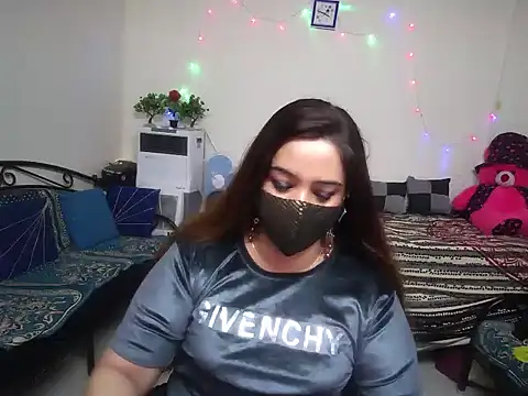 Arushisingh8888 online show from 5, 2, 2025